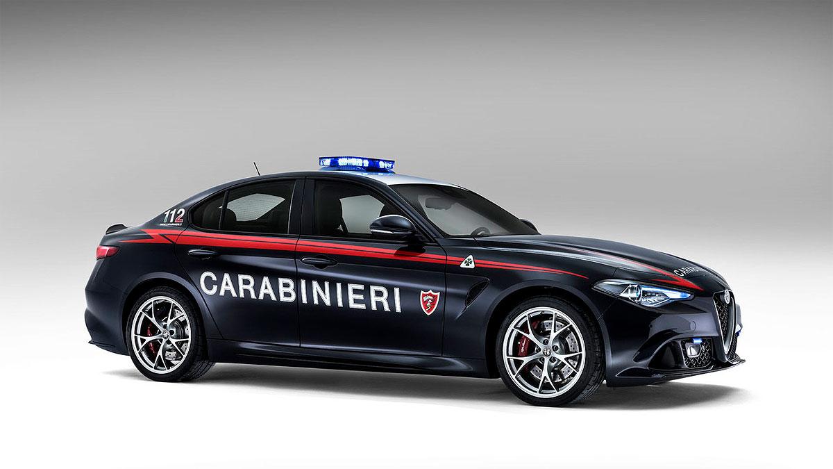 Alfa Romeo Giulia QV Policía Italia