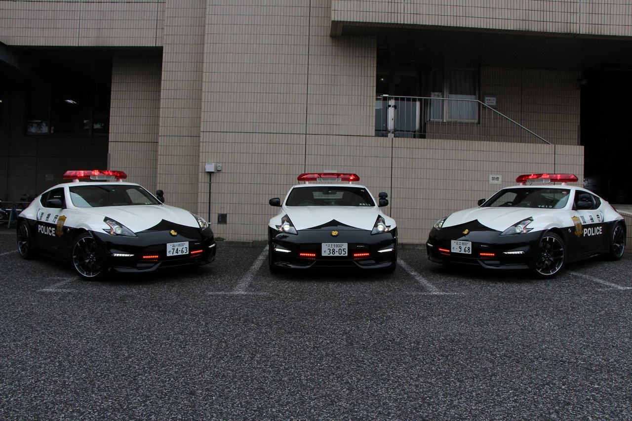 Nissan 370Z Policía Tokio