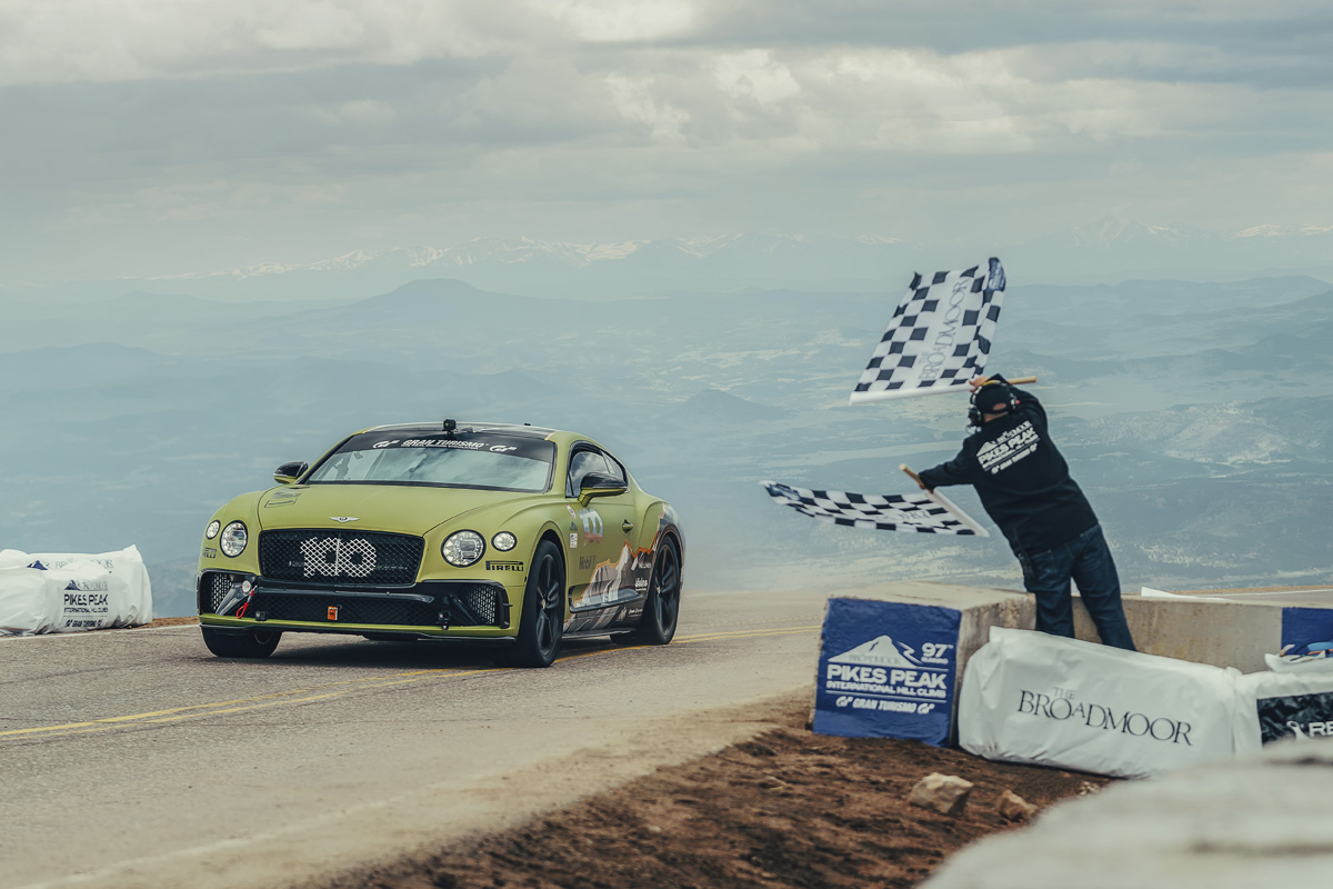 El Bentley Continental GT es el nuevo rey de Pikes Peak