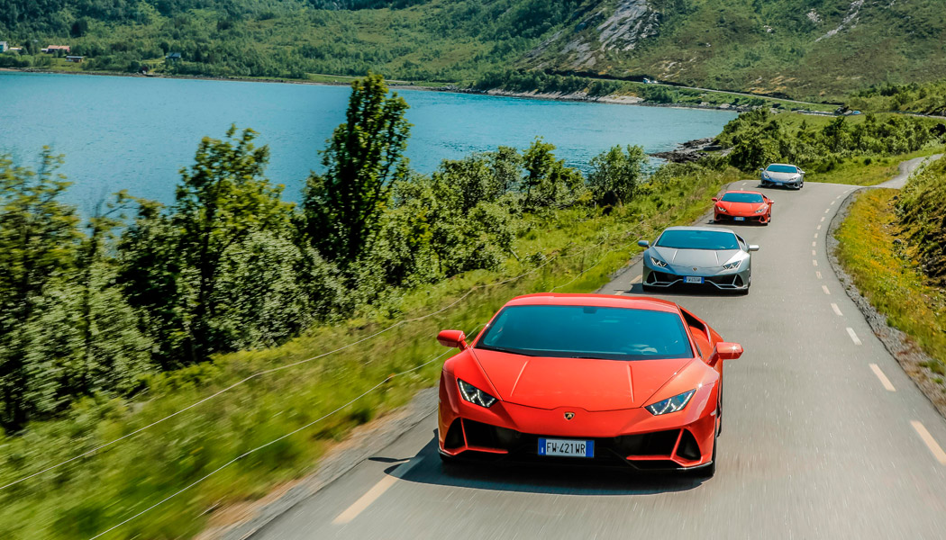 Lamborghini-Avventura--Raodtrip-por-Noruega-con-7-Huracan-Evo